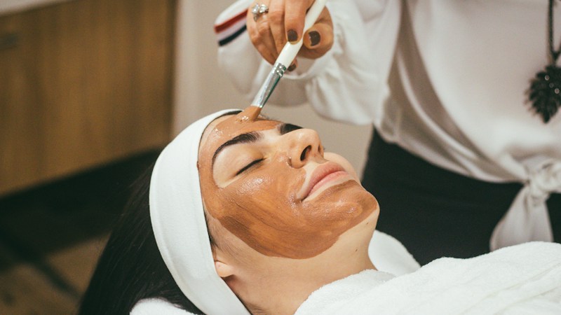 Tretinoin Cream (Skin-A) 0.05% vs 0.025%: Acne Scars & Anti-Aging Protocol