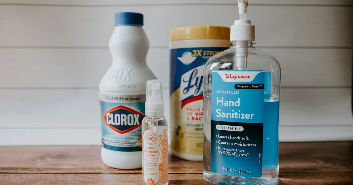 Smog-Induced Eye Irritation: Lubricating Eye Drops & Protective Measures