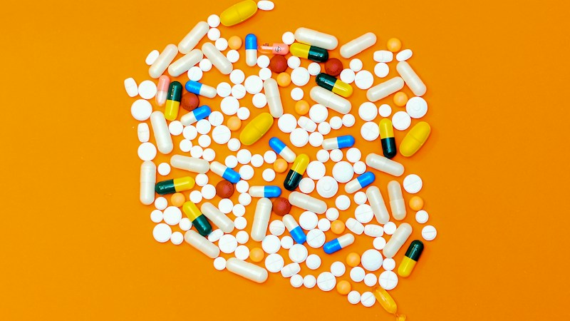 Augmentin 625mg vs 1g: Dosage Course, Throat Infection & Side Effects